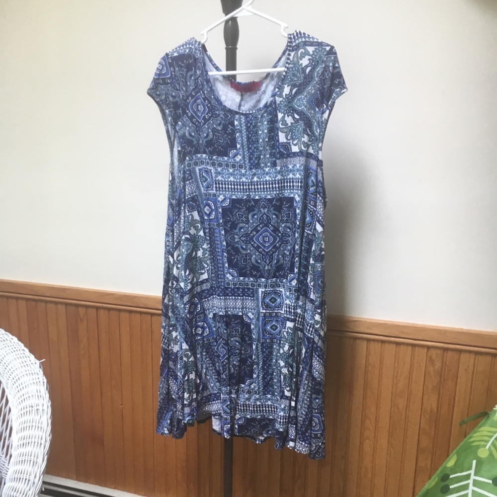 Boohoo dress sz 16